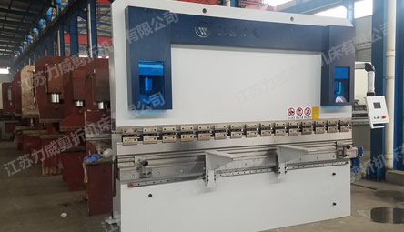 WC67K-200TX3200 CT6扭轴数控折弯机