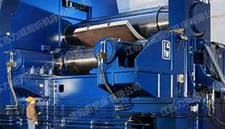 W11X-水平下调式卷板机